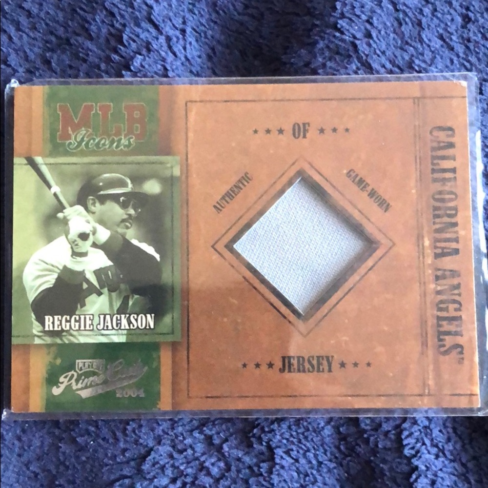 Reggie Jackson Memorabilia Card